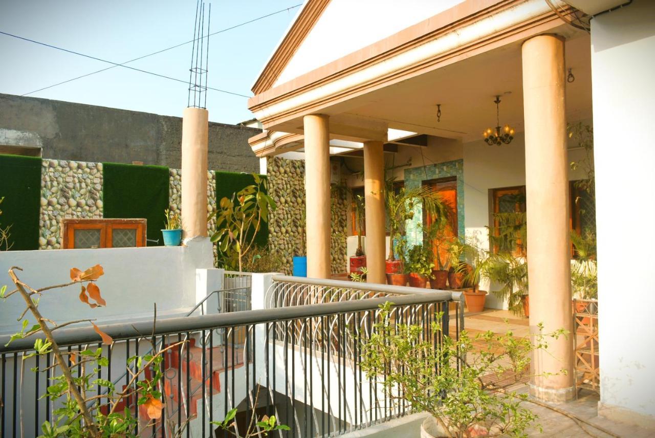 Malaiya Homestay - Grandeur Living Experience Jabalpur Esterno foto