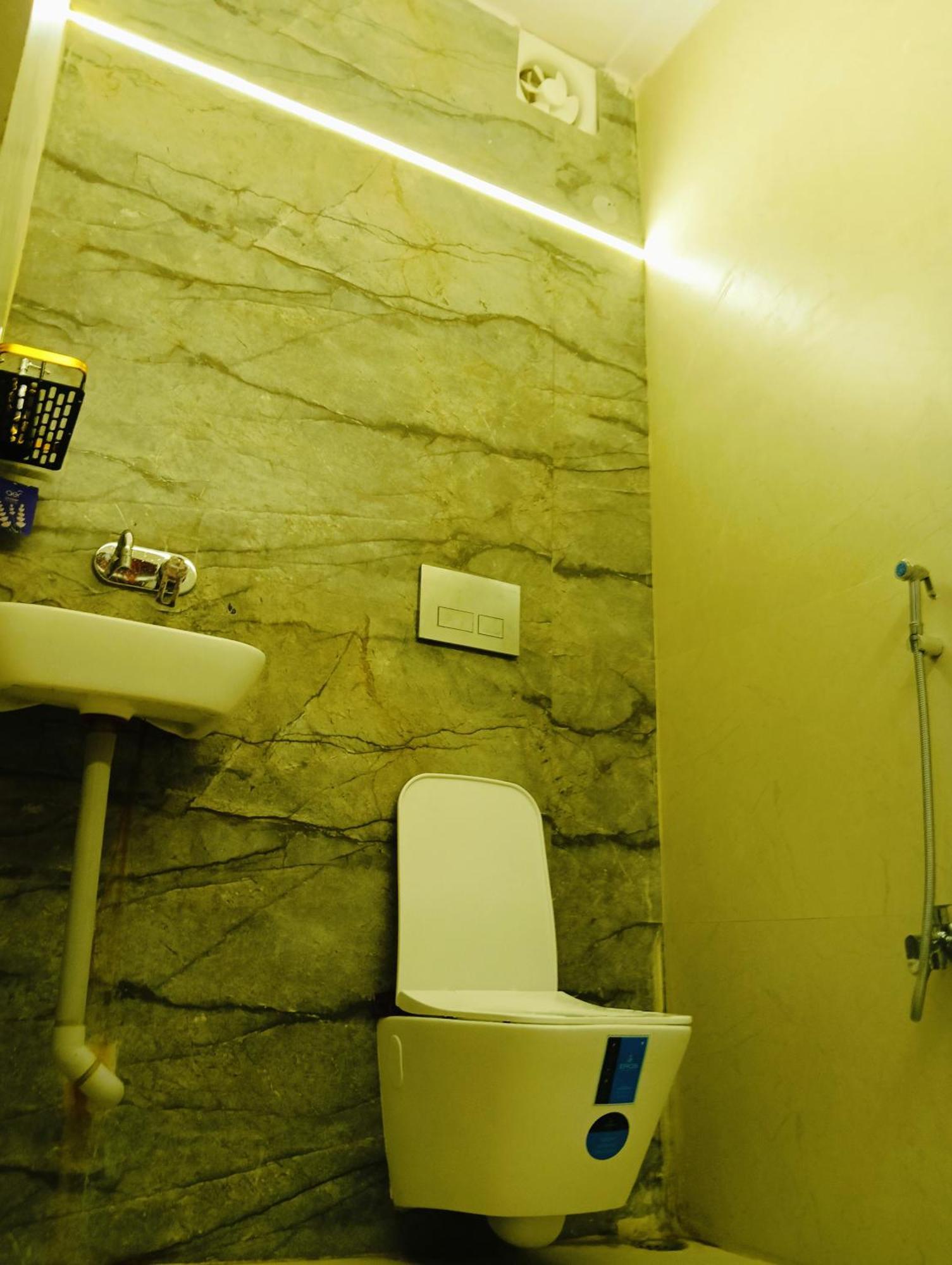 Malaiya Homestay - Grandeur Living Experience Jabalpur Esterno foto